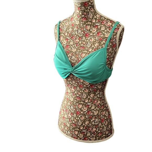 Athleta | Convertible Twist Front Bikini Swim Top Small - Picture 2 of 8